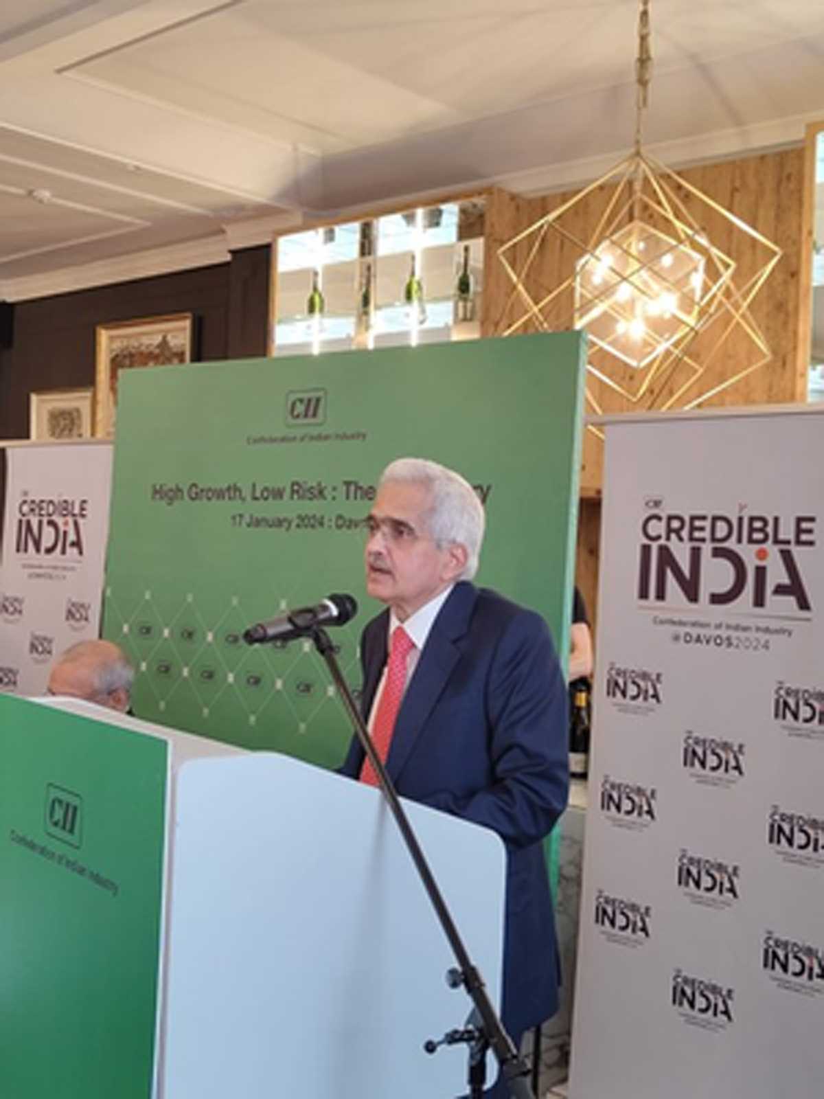 आरबीआई प्रमुख बोले : वैश्विक चुनौतियों के बावजूद 2024-25 में भारत की जीडीपी वृद्धि 7% रहेगी